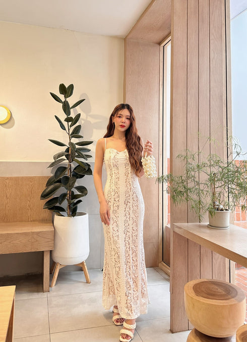 Slim Fit Body Hugging Dress